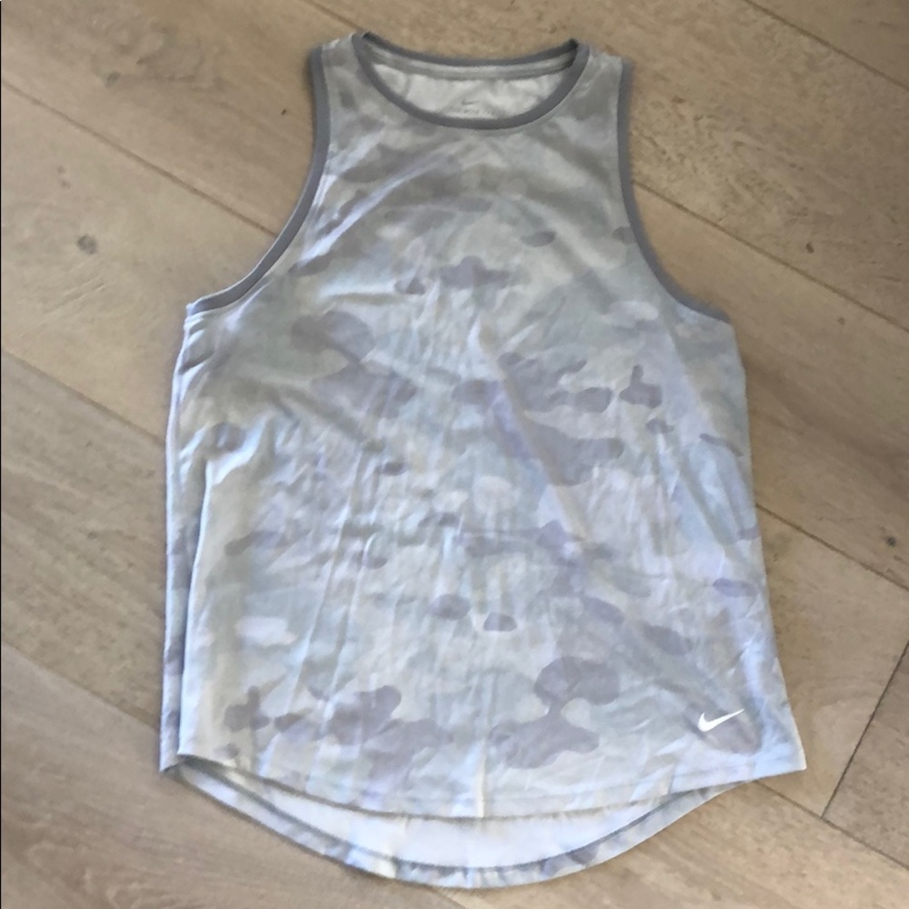 Camo Nike tank top white silver